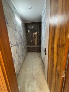 Image of 810 Sq.ft 3 BHK Apartment / Flat for sale in Dwarka Mor, New Delhi for Rs. 6500000