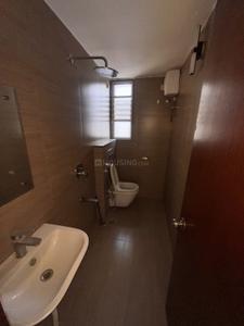 Bathroom Image of 2105 Sq.ft 3 BHK Apartment / Flat for rent in BCM Planet Phase 1, Nipania Indore for Rs. 56000