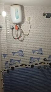 Bathroom Image of 500 Sq.ft 1 BHK Builder Floor for rent in Aashrya Green City, Maharajpura Gwalior for Rs. 6500
