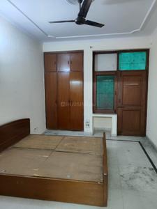 Bedroom Image of 350 Sq.ft 1 RK Apartment / Flat for rent in Sector 29 Noida for Rs. 15000