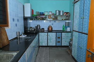 Kitchen Image of 1800 Sq.ft 2 BHK Apartment / Flat for sale in Santhi Nagar Gudivada for Rs. 4800000