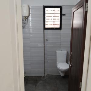 Bathroom Image of 1200 Sq.ft 3 BHK Apartment / Flat for sale in Bhayli Vadodara for Rs. 6000000