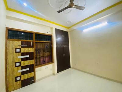 Bedroom Image of 2152 Sq.ft 3 BHK Builder Floor for rent in Gomti Nagar Lucknow for Rs. 30000
