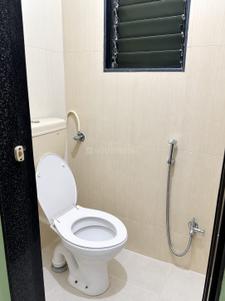 Bathroom Image of 510 Sq.ft 1 BHK Apartment / Flat for sale in Kharghar Navi Mumbai for Rs. 6500000