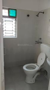 Bathroom Image of 1650 Sq.ft 3 BHK Apartment / Flat for sale in Santoshpur Kolkata for Rs. 9600000