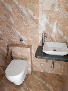 Bathroom Image of 695 Sq.ft 1 BHK Apartment / Flat for rent in Bharat Ecovistas, Shilphata Thane for Rs. 17000