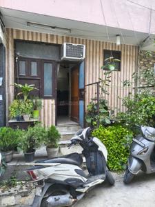 Image of 900 Sq.ft 2 BHK Builder Floor for sale in Tilak Nagar, New Delhi for Rs. 10000000