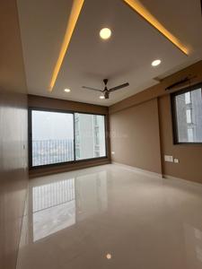 Bedroom Image of 1332 Sq.ft 3 BHK Apartment / Flat for sale in Oberoi Sky City, Borivali East Mumbai for Rs. 52000000