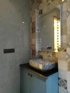 Common Bathroom Four Image of 2200 Sq.ft 3 BHK Apartment / Flat for sale in Sector 66 Gurgaon for Rs. 45000000