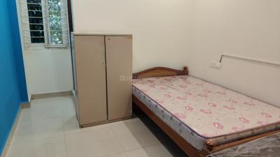 Bedroom Image of 220 Sq.ft 1 RK Apartment / Flat for rent in Kondapur Hyderabad for Rs. 15000