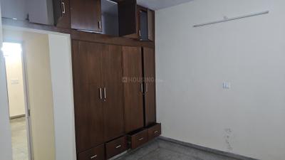 Bedroom Image of 2100 Sq.ft 3 BHK Apartment / Flat for sale in Swaraj Homes Pocket C RWA Sarita Vihar, Sarita Vihar New Delhi for Rs. 30500000