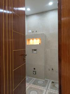 Common Bathroom Image of 2000 Sq.ft 4 BHK Builder Floor for sale in Indirapuram Ghaziabad for Rs. 23210011