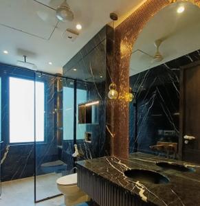 Bathroom Image of 2350 Sq.ft 4 BHK Builder Floor for sale in Greater Kailash II New Delhi for Rs. 130000000