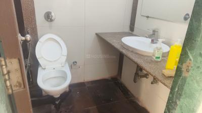 Image of 1050 Sq.ft 3 BHK Apartment / Flat for rent in Nahar Yarrow Yucca Vinca, Powai, Mumbai for Rs. 107000