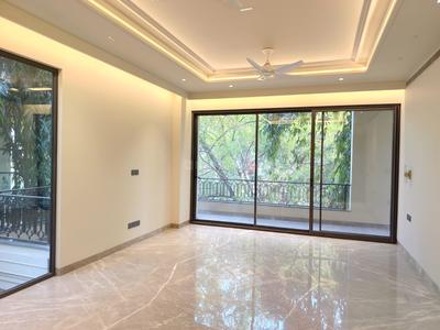 Hall Image of 7200 Sq.ft 4 BHK Builder Floor for sale in Hauz Khas New Delhi for Rs. 350000000