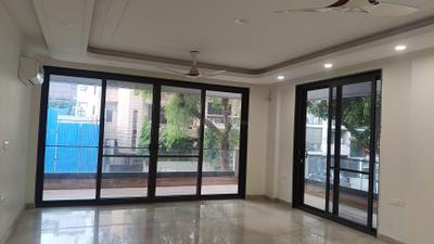 Living Room Image of 3600 Sq.ft 4 BHK Builder Floor for sale in Saket New Delhi for Rs. 90000000