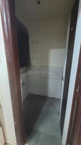Bathroom Image of 1200 Sq.ft 2 BHK Apartment / Flat for rent in Althan Surat for Rs. 25000