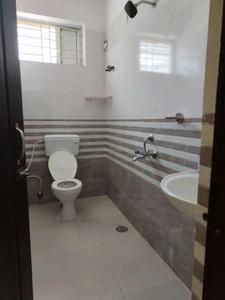 Common Bathroom Image of 1870 Sq.ft 3 BHK Builder Floor for rent in Mehdipatnam Hyderabad for Rs. 35000