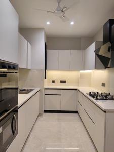 Kitchen Image of 3000 Sq.ft 3 BHK Builder Floor for rent in DLF Phase 2, DLF Phase 2 Gurgaon for Rs. 115000