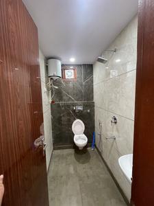 Bathroom Image of 730 Sq.ft 6 BHK Independent House for sale in Patel Nagar New Delhi for Rs. 37000000