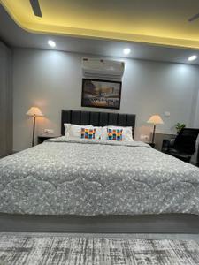 1 RK Independent House