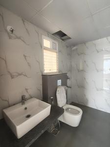 Bathroom Image of 1350 Sq.ft 3 BHK Apartment / Flat for sale in Mittal Elanza, Agrahara Layout Bengaluru for Rs. 17000000