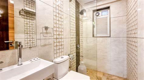 amrit bui Bathroom 1