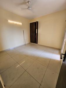 Bedroom Image of 1260 Sq.ft 2.5 BHK Apartment / Flat for rent in Supertech The Romano, Sector 118 Noida for Rs. 25000