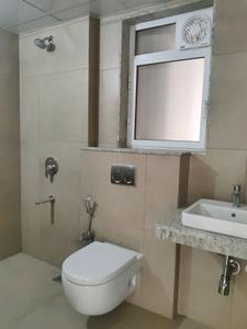 Common Bathroom Image of 850 Sq.ft 2 BHK Apartment / Flat for sale in The Atmosphere Phase 1, Mulund West Mumbai for Rs. 17500000