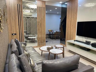 Hall Image of 2300 Sq.ft 3 BHK Apartment / Flat for sale in Transcon Flora Heights, Andheri West Mumbai for Rs. 77000000