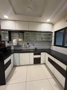 Kitchen Image of 1950 Sq.ft 3 BHK Apartment / Flat for rent in Saiyed Vasna Vadodara for Rs. 32000