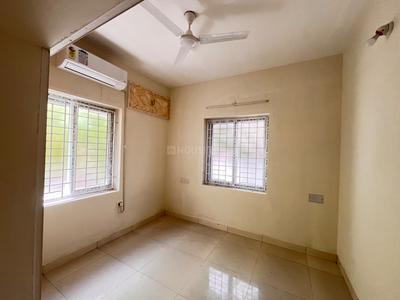 Bedroom Image of 730 Sq.ft 2 BHK Apartment / Flat for sale in Besant Nagar Chennai for Rs. 16000000