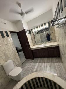 Bathroom Image of 750 Sq.ft 1 BHK Independent House for rent in Panchsheel Park New Delhi for Rs. 65000
