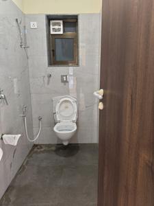 Common Bathroom Image of 685 Sq.ft 2 BHK Apartment / Flat for sale in Dahisar East Mumbai for Rs. 14800000