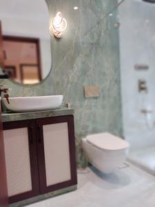 Image of 2000 Sq.ft 4 BHK Apartment / Flat for sale in Shelton Elite, Vile Parle West, Mumbai for Rs. 97500000