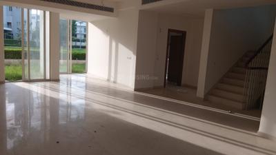 Living Room Image of 4730 Sq.ft 4.5 BHK Villa for sale in Godrej Golf Links Villas, Jaypee Greens Greater Noida for Rs. 75000000