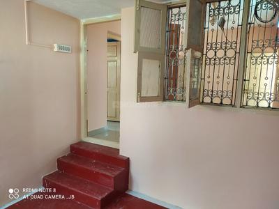 Bedroom Image of 1100 Sq.ft 2 BHK Builder Floor for rent in Thiruverumbur Tiruchirappalli for Rs. 7000
