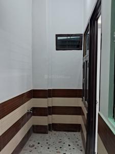 Bathroom Image of 1700 Sq.ft 3.5 BHK Independent House for sale in Govindpuram Ghaziabad for Rs. 8500000