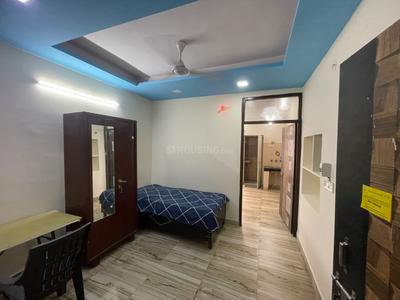 Bedroom Image of 650 Sq.ft 1 BHK Apartment / Flat for sale in Patel Nagar New Delhi for Rs. 4000000