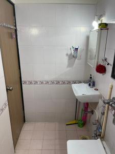 Image of 990 Sq.ft 2 BHK Apartment / Flat for rent in Evershine Millennium Paradise, Kandivali East, Mumbai for Rs. 55000