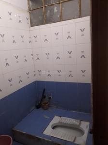 Bathroom Image of Agrawal PG Rooms  in Indore GPO, Indore