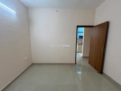 Bedroom Image of 920 Sq.ft 2.5 BHK Apartment / Flat for sale in Amrapali Dream Valley 2, Noida Extension Greater Noida for Rs. 6860000