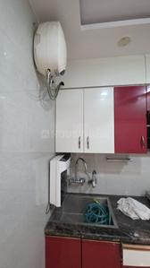 Kitchen Image of 700 Sq.ft 2 BHK Apartment / Flat for rent in Pitampura New Delhi for Rs. 28000