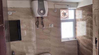 Image of 1185 Sq.ft 3 BHK Apartment / Flat for rent in Amrapali Centurian Park, Noida Extension, Greater Noida for Rs. 23000