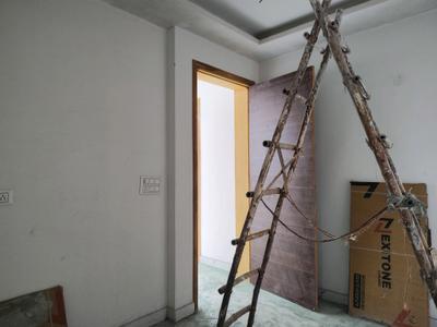 Bedroom Image of 980 Sq.ft 3 BHK Apartment / Flat for sale in Khanpur New Delhi for Rs. 6000000