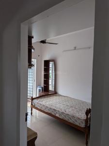 Bedroom Image of 1400 Sq.ft 3 BHK Apartment / Flat for sale in Pallimukku Kochi for Rs. 5500000