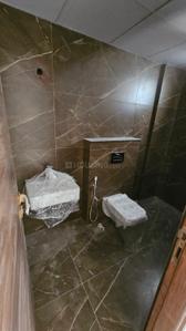 Bathroom Image of 1000 Sq.ft 2 BHK Apartment / Flat for rent in HBR Layout Bengaluru for Rs. 40000