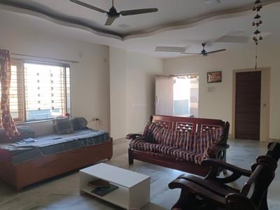 Living Room Image of 2500 Sq.ft 4 BHK Builder Floor for rent in Kp -2 Hyderabad for Rs. 39000