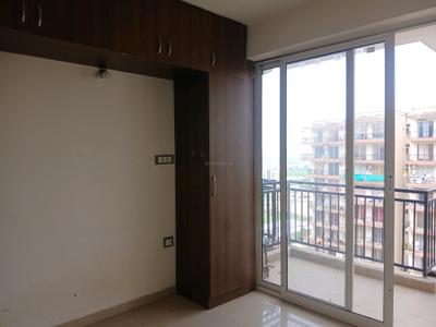 Bedroom Image of 750 Sq.ft 3 BHK Apartment / Flat for sale in ROF Aalayas Phase 2, Sector 102 Gurgaon for Rs. 8600000