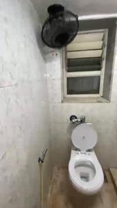 Image of 600 Sq.ft 1 BHK Apartment / Flat for sale in Andheri West, Mumbai for Rs. 20000000